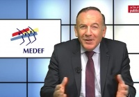 Pierre Gattaz adresse un message aux participants de la cérémonie des Prix Qualité Performance 2016